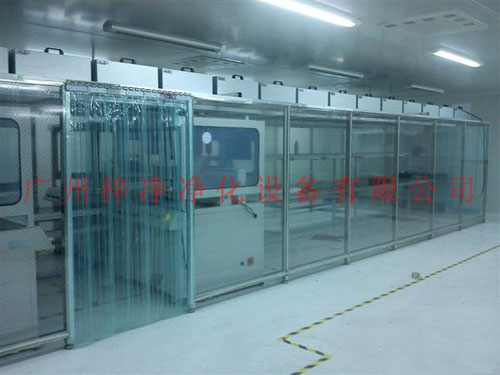 百級(jí)潔凈棚頂部滿布FFU