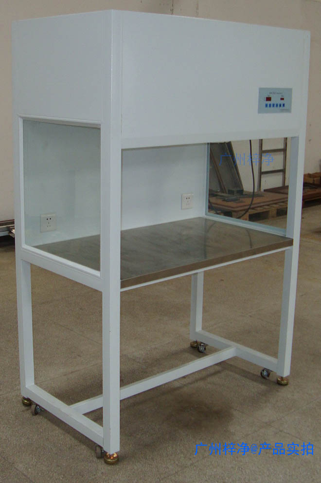冷軋鋼板烤漆單人垂直流潔凈工作臺圖片 冷軋鋼板烤漆單人垂直流潔凈工作臺圖片