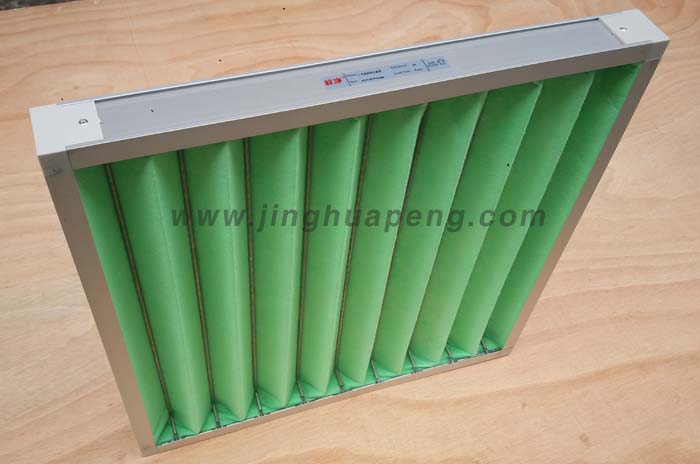 可拆式初效過濾器初阻力低、容塵量大,主要應用于空調初級過濾。 可拆式初效過濾器初阻力低、容塵量大,主要應用于空調初級過濾。