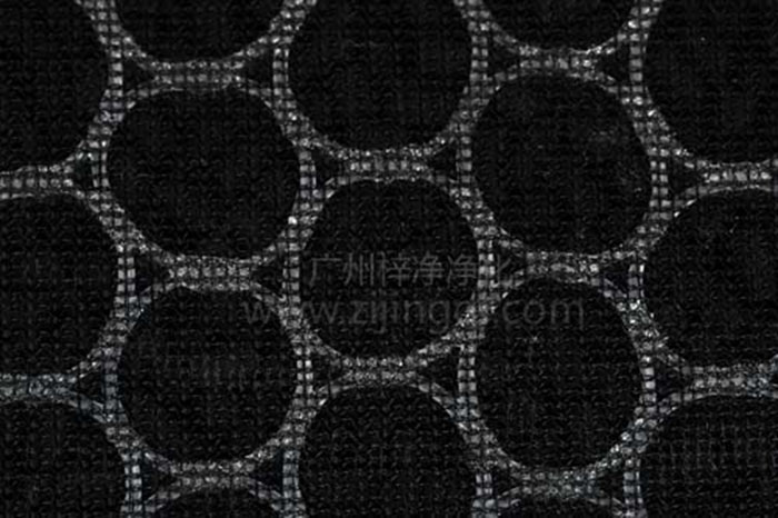 板式蜂窩活性炭過濾器具有比表面積大、吸附效率高、風阻小、壽命長等特點。